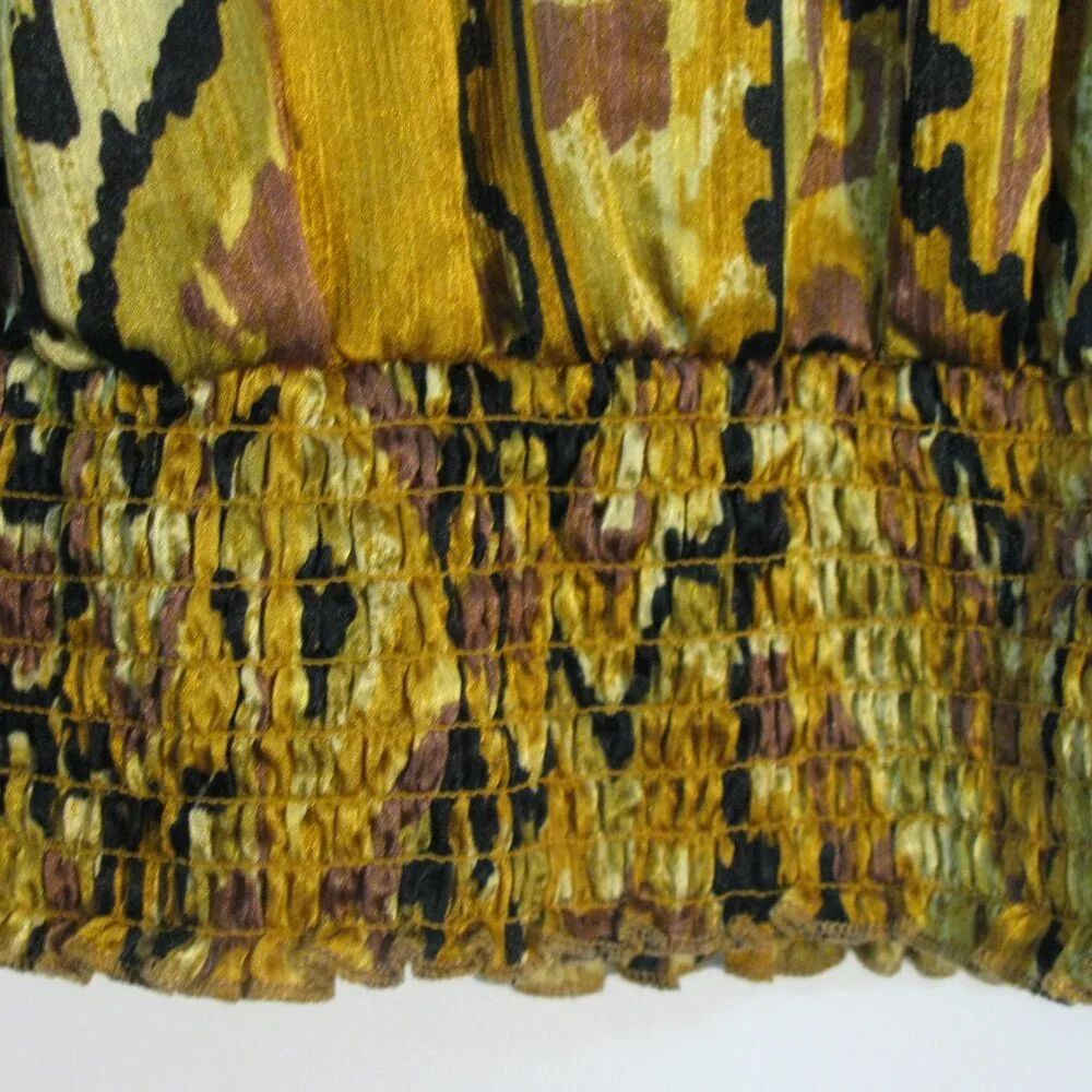 * 2/$15 Dots Silky Halter Style Blouse Small Necklace Smocking Smocked Hem Silky - Picture 4 of 4